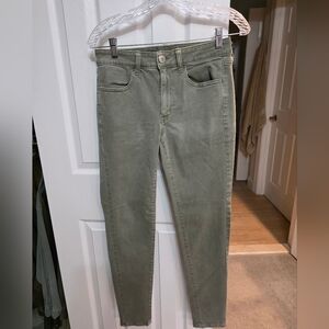 American Eagle Outfitters Olive Hi-Rise Jegging